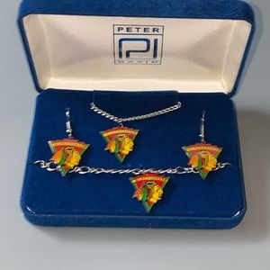 Rare Chicago Blackhawks Peter David jewelry collection in blue velvet box.